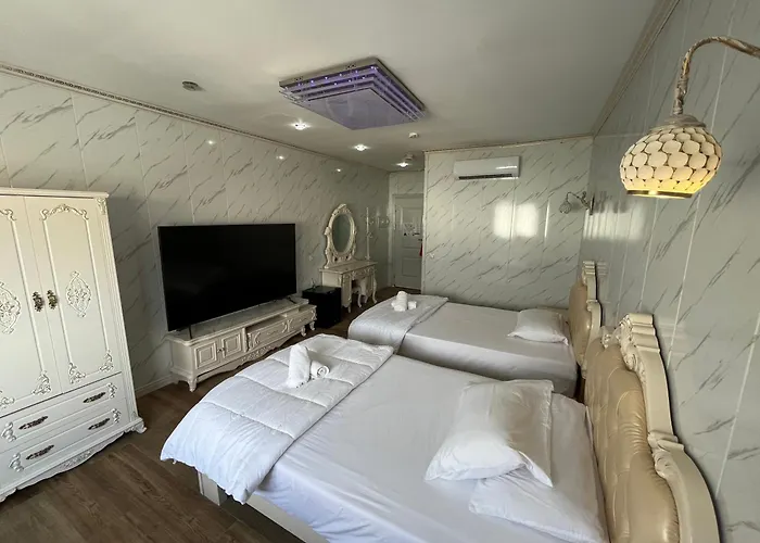 Air Aviacion 2* Valencia